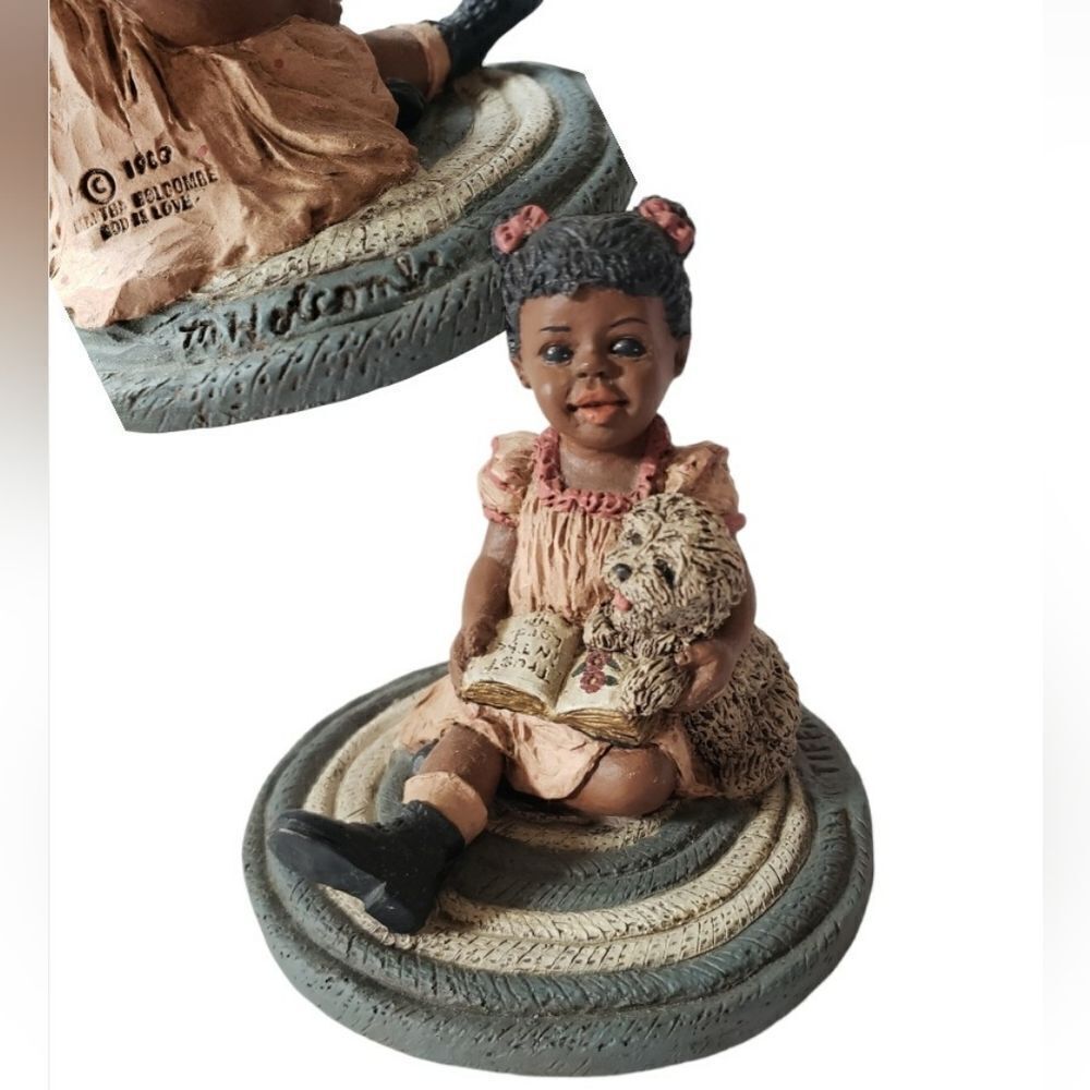 Martha Holcombe Figurine 